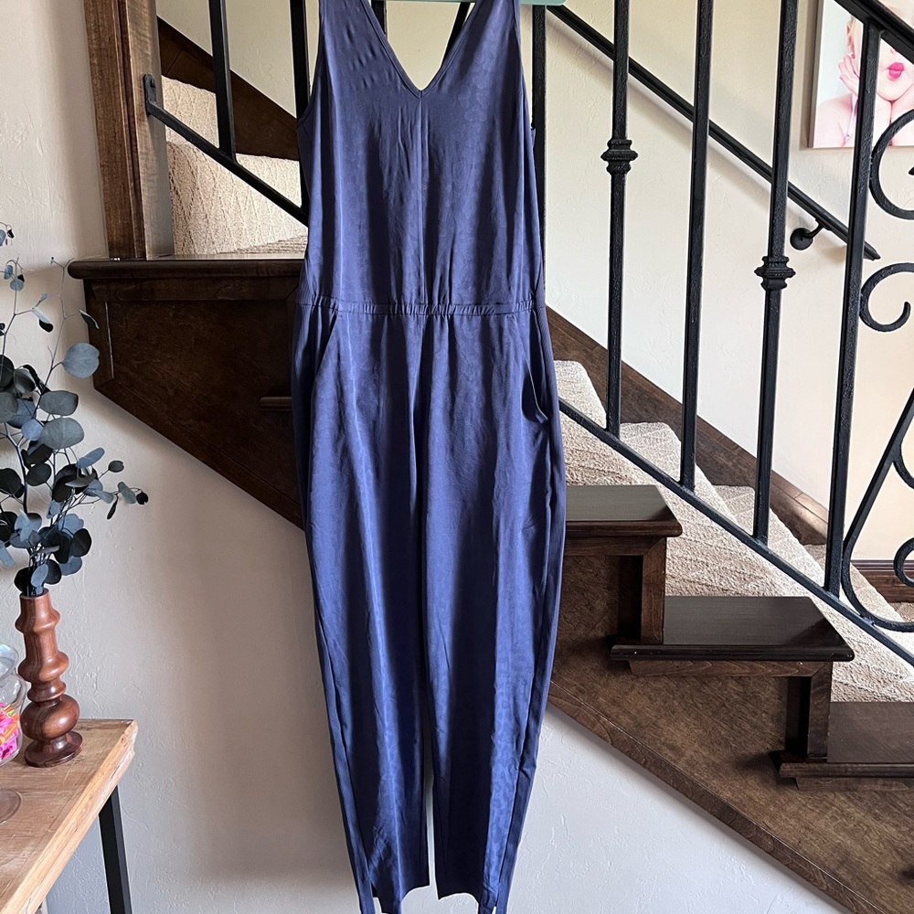 Brand new with tags Athleta romper sz 8